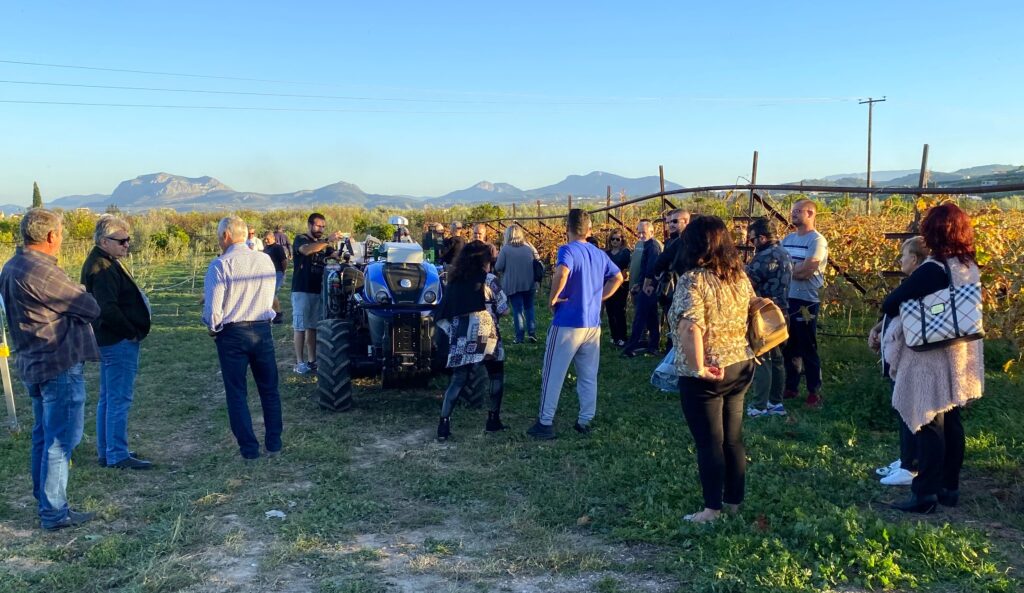 Table Grape Spraying demo event